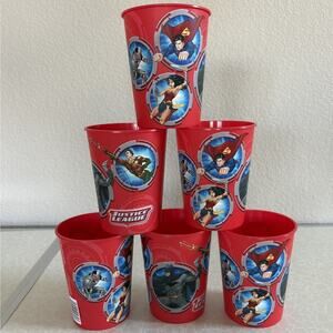 Justice League Plastic Party Cups Set of 6– Batman Superman Wonder Woman Aquaman